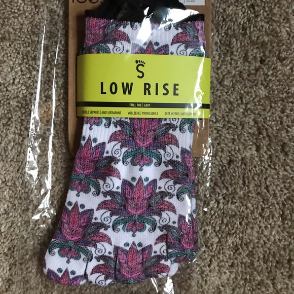 ToeSox Other - ToeSox Full Toe Grip Socks